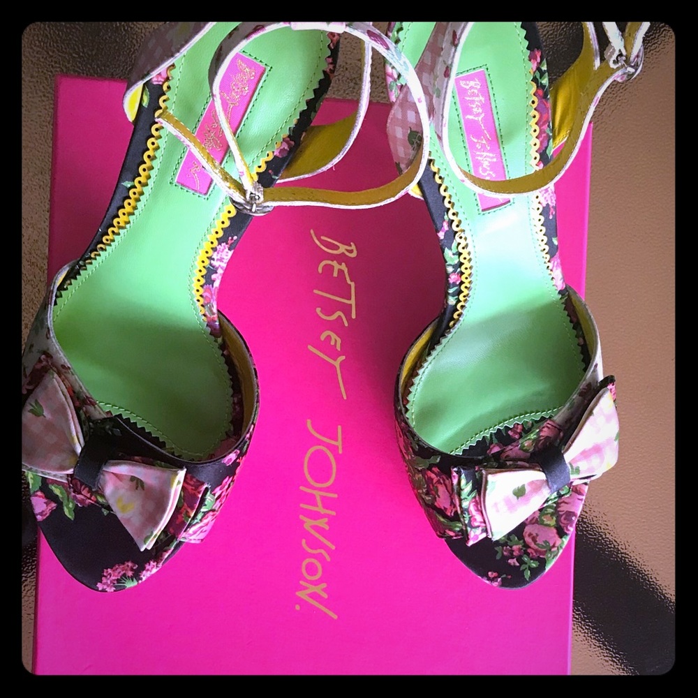 💕💕💕Betsey Johnson Shoes💕💕💕